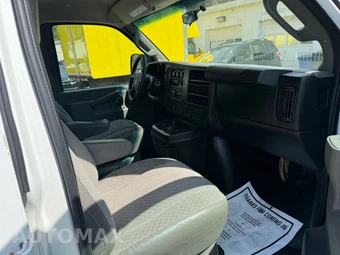 2017 GMC Savana 2500 Cargo Van 1WT 135.0" WB - miniatura 11