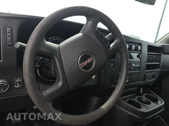 2017 GMC Savana 2500 Cargo Van 1WT 135.0" WB - miniatura 10