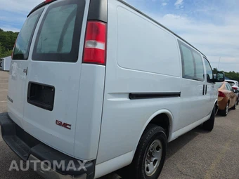 2017 GMC Savana 2500 Cargo Van 1WT 135.0" WB - miniatura 4
