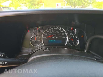2017 GMC Savana 3500 Cargo Van – miniatura 6