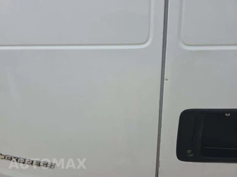 2017 GMC Savana 3500 Cargo Van 1WT 135.0" WB - miniatura 21