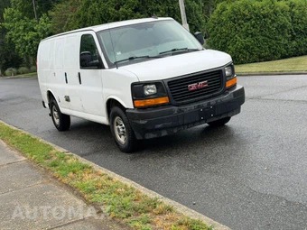 2017 GMC Savana 3500 Cargo Van 1WT 135.0" WB - miniatura 5