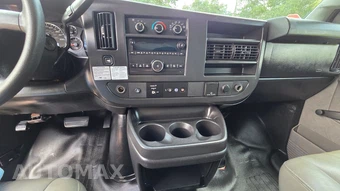 2017 GMC Savana 3500 Cutaway 1WT - miniatura 14