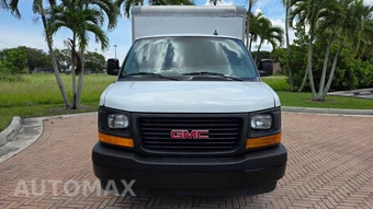 2017 GMC Savana 3500 Cutaway 1WT - miniatura 2