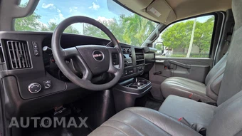 2017 GMC Savana 3500 Cutaway 1WT - miniatura 9