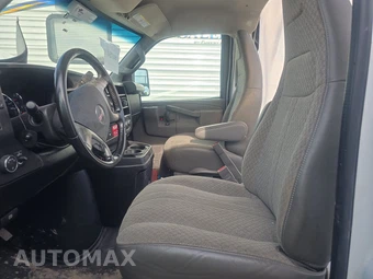 2017 GMC Savana 3500 Cutaway 1WT DRW 177.0" WB - miniatura 7