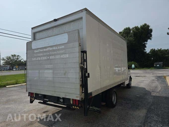 2017 GMC Savana 3500 Cutaway 1WT DRW - miniatura 3