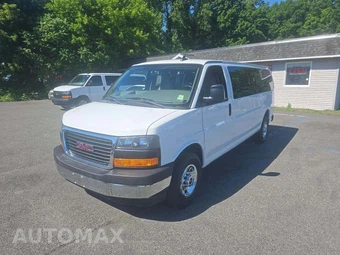 2017 GMC Savana 3500 Passenger Van LS 1LS 155.0" WB