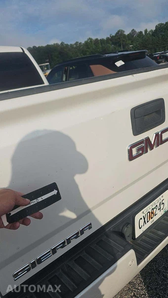 2017 GMC Sierra 1500 Denali Crew Cab Medium Bed 5SA - miniatura 24