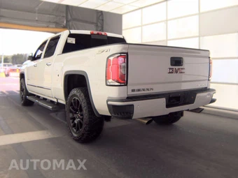 2017 GMC Sierra 1500 Denali Crew Cab Medium Bed 5SA - miniatura 6
