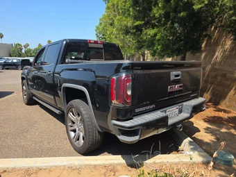 2017 GMC Sierra 1500 Denali Crew Cab Short Bed 5SA - miniatura 2