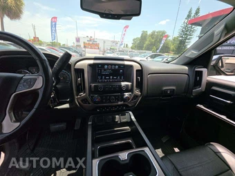 2017 GMC Sierra 1500 Denali Crew Cab Short Bed 5SA - miniatura 10