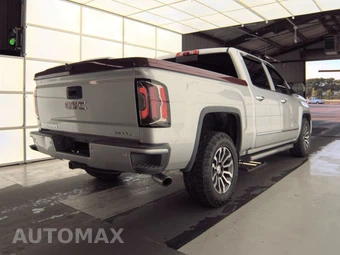 2017 GMC Sierra 1500 Denali Crew Cab Short Bed 5SA - miniatura 4