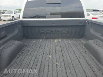 2017 GMC Sierra 1500 Denali Crew Cab Short Bed 5SA - miniatura 16
