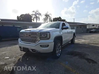 2017 GMC Sierra 1500 Denali Crew Cab Short Bed 5SA