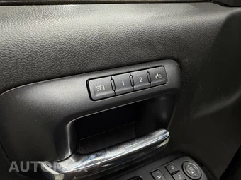 2017 GMC Sierra 1500 SLT Crew Cab Short Bed - miniatura 10