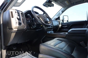 2017 GMC Sierra 2500 Denali HD Crew Cab Medium Bed 5SA - miniatura 9