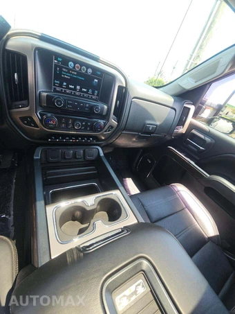 2017 GMC Sierra 3500 Denali HD Crew Cab Medium Bed 5SA - miniatura 10
