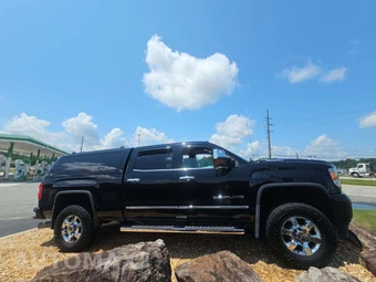 2017 GMC Sierra 3500 Denali HD Crew Cab Medium Bed 5SA - miniatura 4