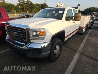 2017 GMC Sierra 3500HD Cab Chassis Crew Cab 1SA DRW
