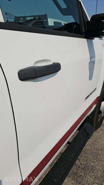 2017 GMC Sierra 3500HD Cab Chassis Crew Cab 1SA DRW - miniatura 28
