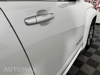 2017 GMC Terrain Denali 5SA - miniatura 30