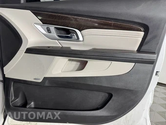 2017 GMC Terrain Denali 5SA - miniatura 40