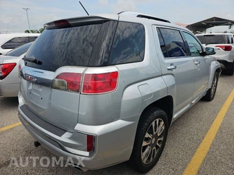 2017 GMC Terrain Denali 5SA - miniatura 4