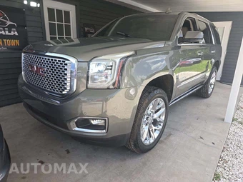 2017 GMC Yukon Denali 5SA