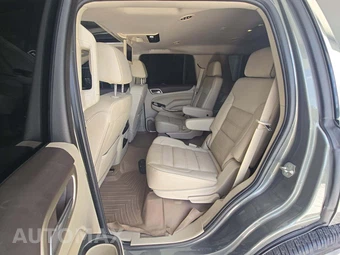 2017 GMC Yukon Denali 5SA – miniatura 13