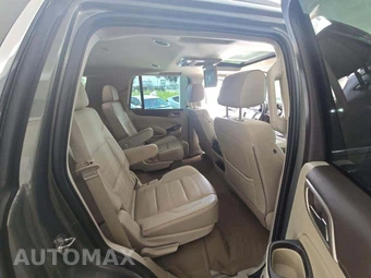 2017 GMC Yukon Denali 5SA – miniatura 17