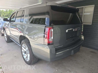 2017 GMC Yukon Denali 5SA – miniatura 2