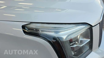 2017 GMC Yukon Denali 5SA – miniatura 33