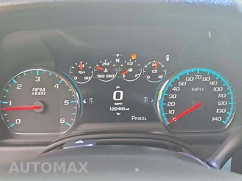 2017 GMC Yukon Denali 5SA - miniatura 9