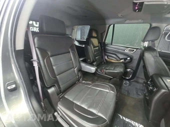2017 GMC Yukon Denali 5SA - miniatura 14