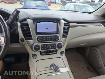 2017 GMC Yukon Denali 5SA - miniatura 10
