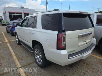 2017 GMC Yukon Denali 5SA - miniatura 2