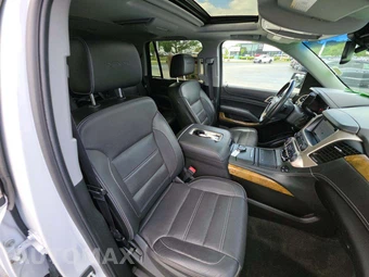 2017 GMC Yukon Denali 5SA - miniatura 19
