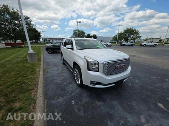 2017 GMC Yukon Denali 5SA - miniatura 4
