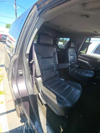 2017 GMC Yukon Denali 5SA – miniatura 16