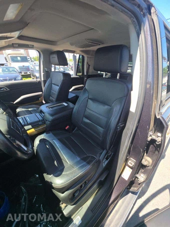 2017 GMC Yukon Denali 5SA – miniatura 6