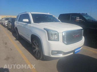 2017 GMC Yukon Denali 5SA – miniatura 3