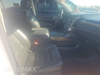 2017 GMC Yukon Denali 5SA – miniatura 8