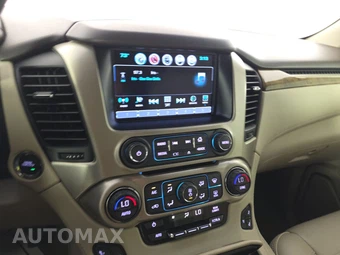 2017 GMC Yukon Denali 5SA - miniatura 11