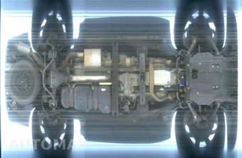 2017 GMC Yukon Denali 5SA - miniatura 18