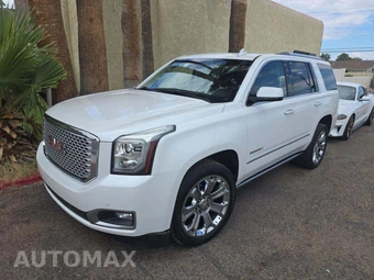 2017 GMC Yukon Denali 5SA