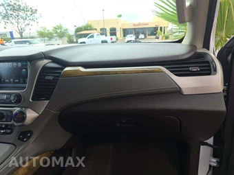 2017 GMC Yukon Denali 5SA - miniatura 19