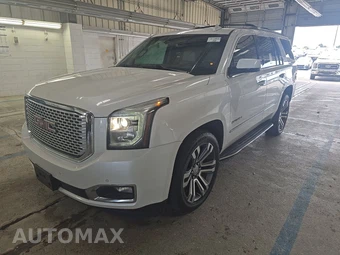 2017 GMC Yukon Denali 5SA