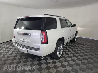 2017 GMC Yukon Denali 5SA - miniatura 4