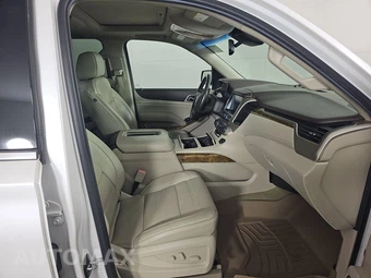 2017 GMC Yukon Denali 5SA - miniatura 8